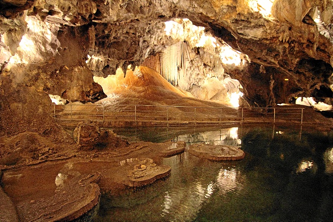 Gruta de las Maravillas